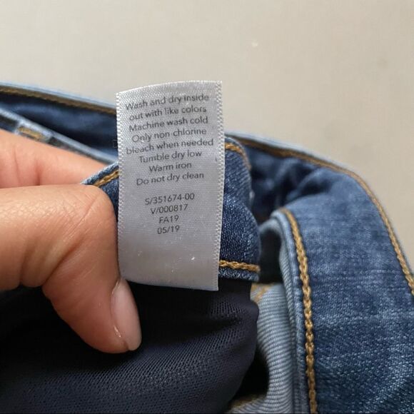 Athleta Sculptek Ultra Skinny Jeans- Size 4 - Picture 7 of 8